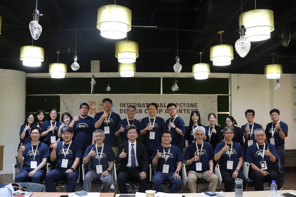 Pictured is this year's team of teachers and staff from the three countries. Kumamoto University from Japan was accompanied by 5 teachers, and Dong-A University from South Korea had 6 teachers come to Taiwan. It is noteworthy that Professor Ohbuchi (Kumamoto University, Japan, third from right in the front row), one of the key figures who initiated the first ICDC camp in 2010, also visited Taiwan this year. Professor Ohbuchi is set to retire in March 2026, making the 2025 ICDC his last camp to attend, which holds significant meaning.